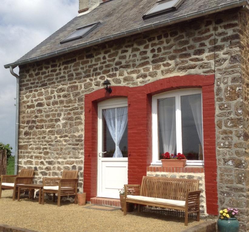 La Perruche Holiday Gite Heusse Exterior photo